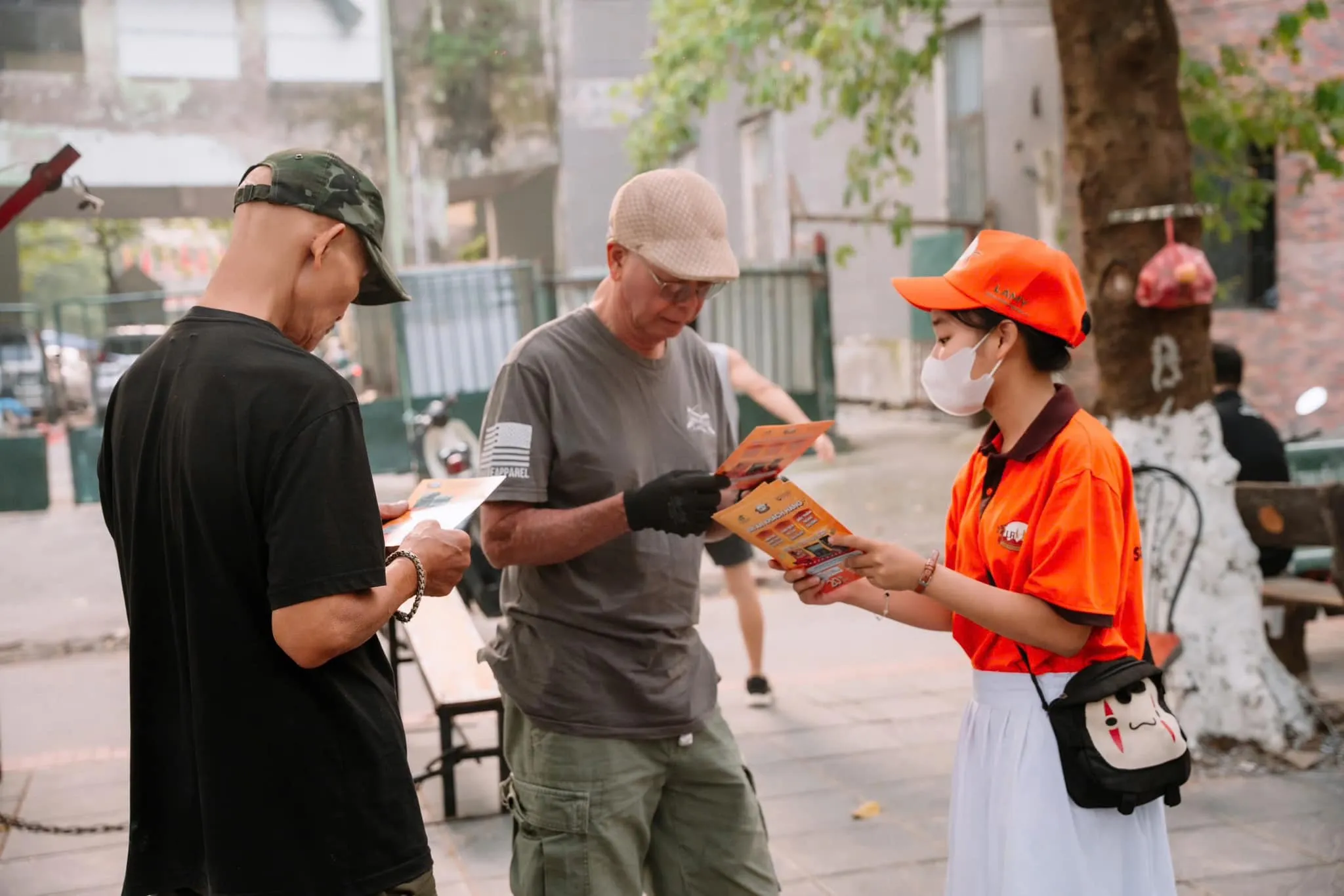 Tư vấn tận tình từ Lamy Tư vấn tận tình từ Lamy